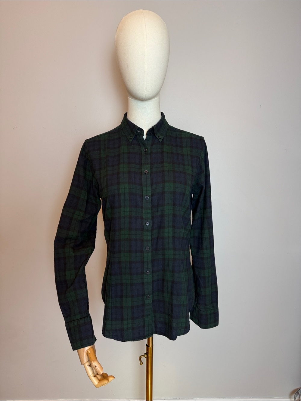 ✨Brooks Brothers Black Watch Plaid Flannel Button Down Shirt Size 6✨